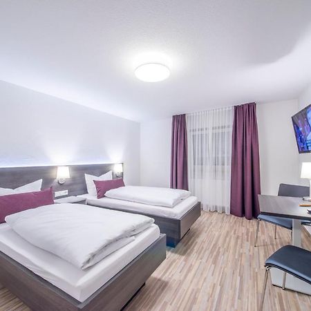 Hotel Nuernberger Hof 노이막트인더오버팔츠 외부 사진